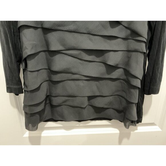 Chicos Travelers Blouse Size 3 (XL) Black Cascading Ruffles Front 1/2 Sleeve - Picture 3 of 5